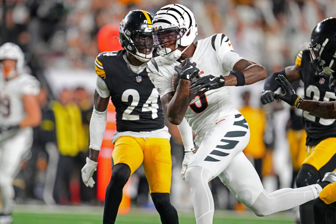Flacco leads Cincy to last-second win over Rodgers, Steelers | News,  Sports, Jobs - Altoona Mirror